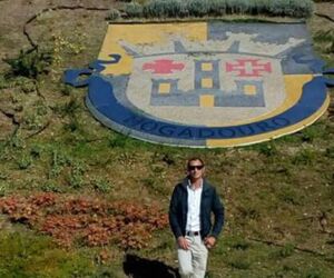 Luis Carlos Es