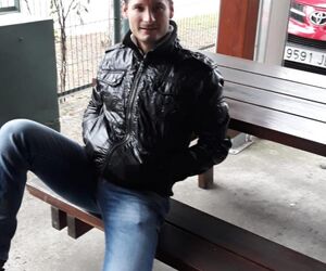 Andoni
