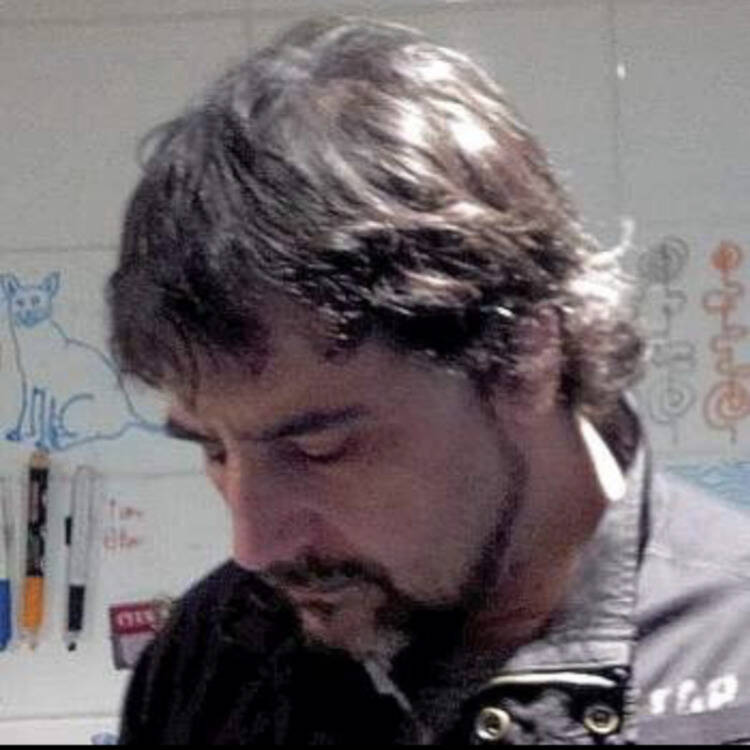 Foto de perfil de Se atormenta una vecina