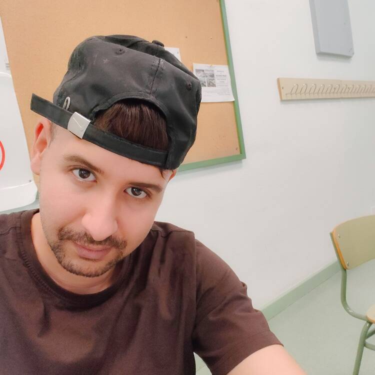 Foto de perfil de Oussama